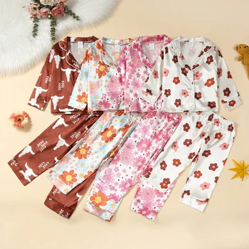 Комплект детских пижам с милым цветочным / коровьим принтом, рубашка на пуговицах с длинным рукавом и эластичные брюки, одежда для отдыха, пижамы от 1 до 7 лет