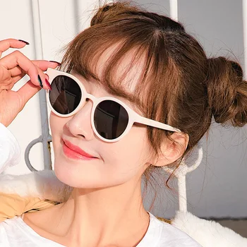 Корейская версия солнцезащитных очков в круглой оправе, модные тенденции в женской Instagram-сети, красные с такими же оттенками street shot candy milk tea