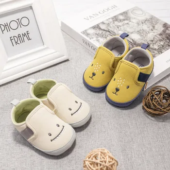 Кроссовки для новорожденных малышей 2023, Новинка зимы, повседневная обувь для мальчиков с милым рисунком, Обувь для прогулок, нескользящая детская обувь, обувь для маленьких девочек