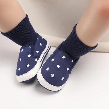 Новая модная повседневная обувь для мальчиков и девочек, обувь для новорожденных, клетчатая дышащая парусиновая обувь на хлопковой подошве для малышей