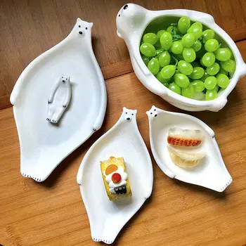 Японское винтажное блюдо Керамическая тарелка с изображением белого медведя, креативные закуски, Ваза для фруктов, Десертные тарелки, миски для завтрака в милом стиле